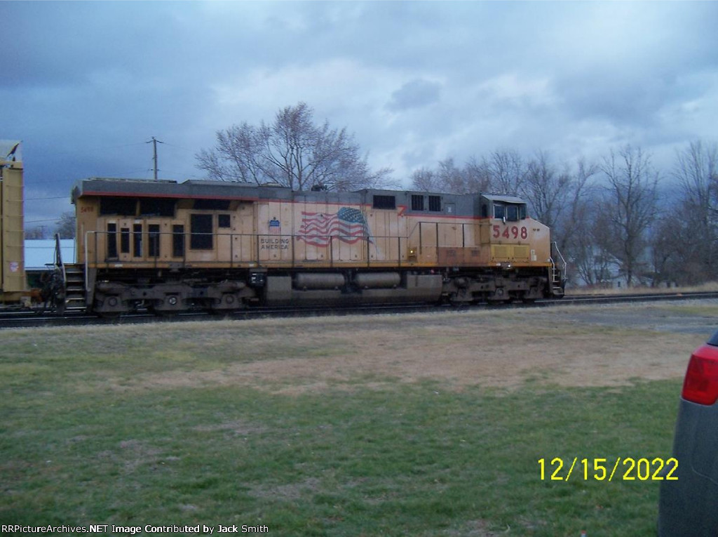 BNSF 5498